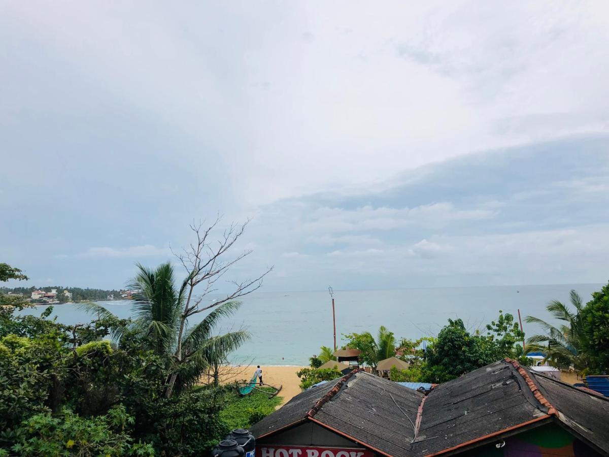 ウナワトゥナ Blue Sea View Bed & Breakfast エクステリア 写真